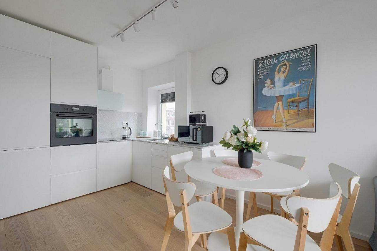 ורשה Luxurious 3Br Apt Center מראה חיצוני תמונה