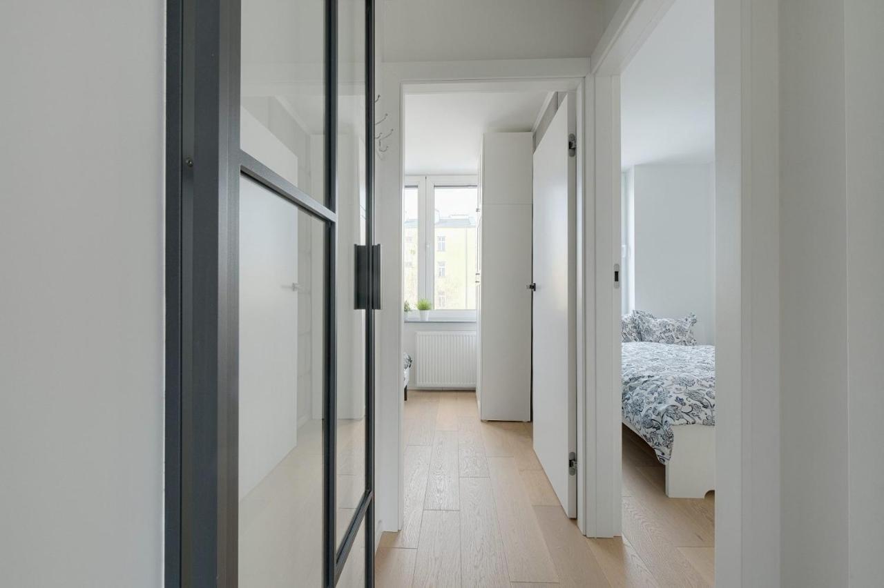 ורשה Luxurious 3Br Apt Center מראה חיצוני תמונה