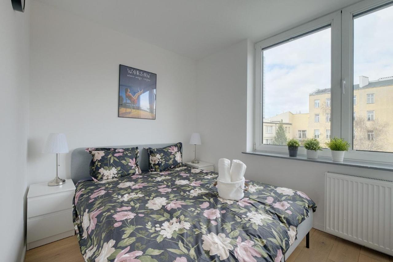 ורשה Luxurious 3Br Apt Center מראה חיצוני תמונה
